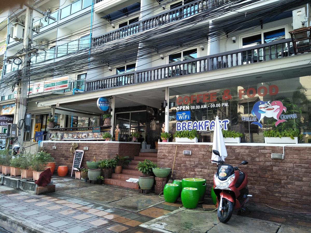 The Chillax Pattaya Hotel Екстериор снимка
