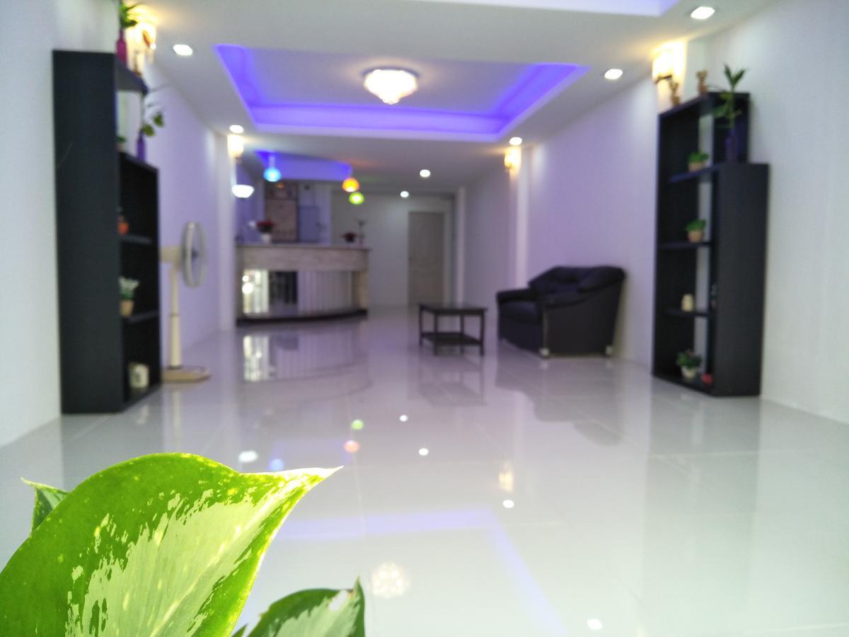 The Chillax Pattaya Hotel Екстериор снимка