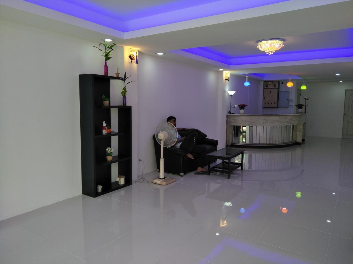 The Chillax Pattaya Hotel Екстериор снимка