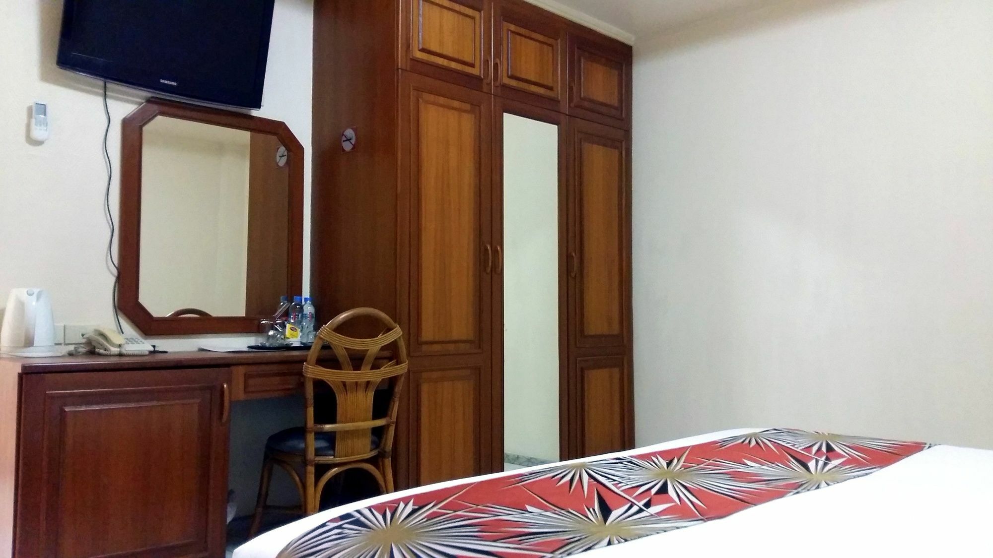 The Chillax Pattaya Hotel Екстериор снимка